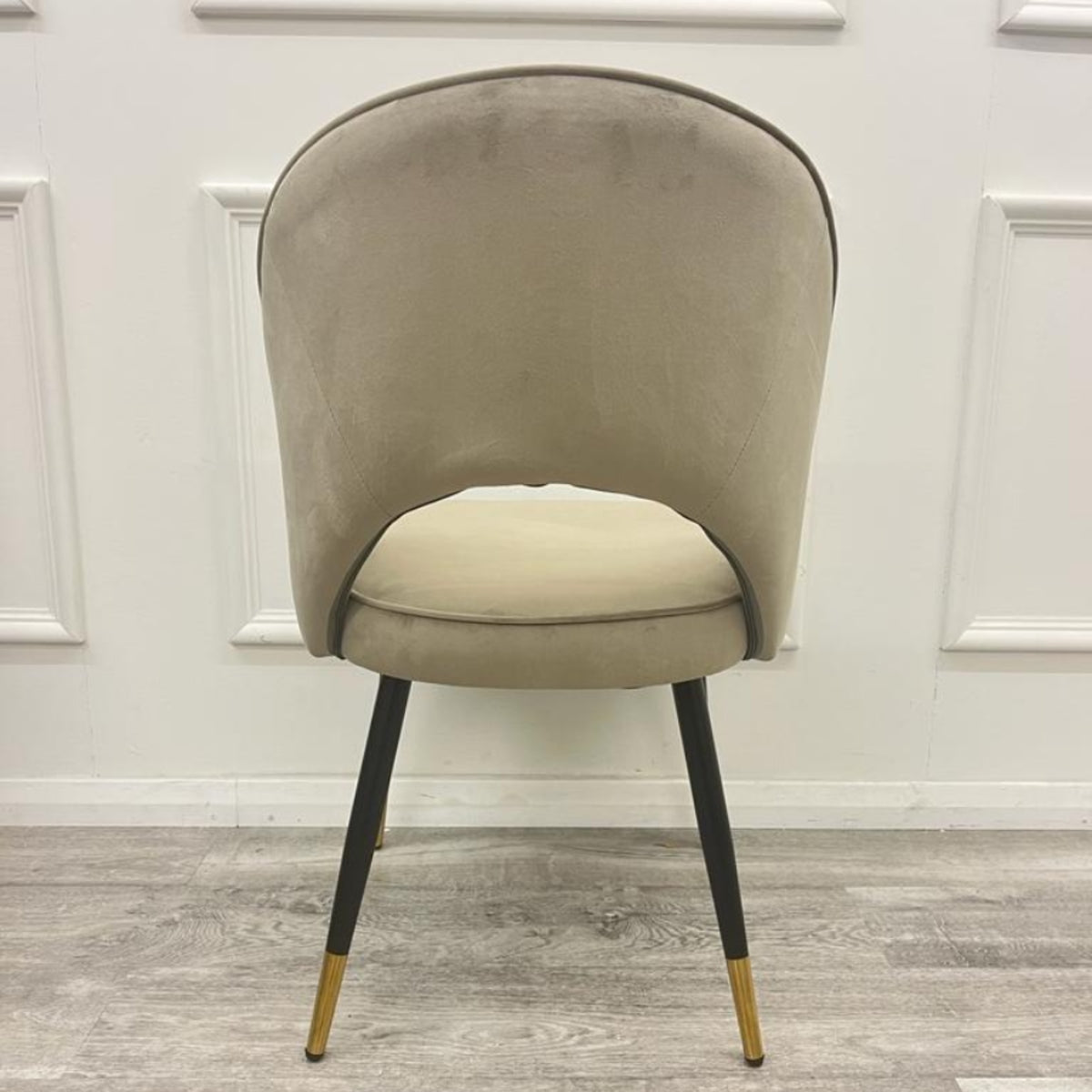 2026 Astra Dining Chair in Champagne Velvet