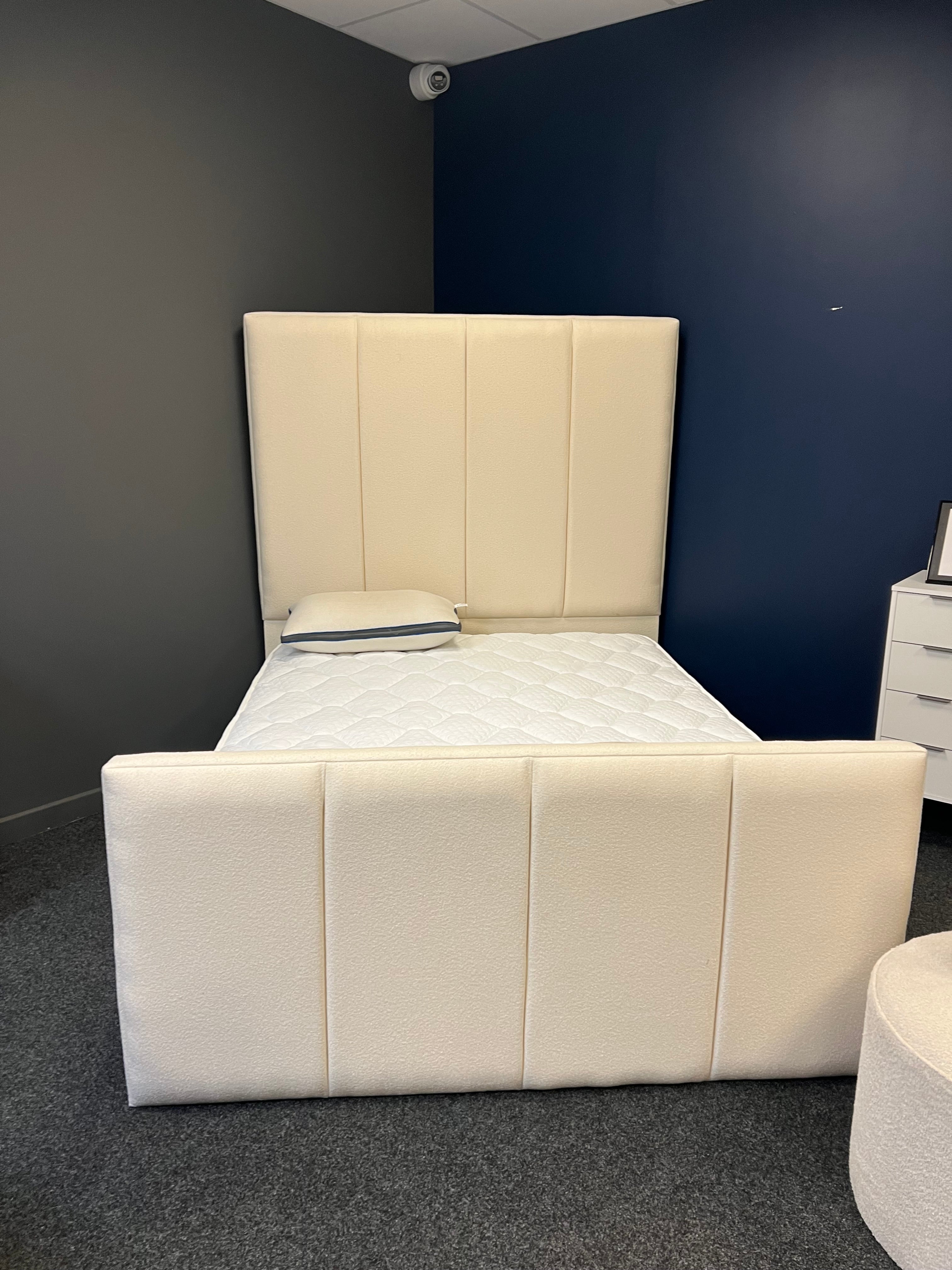 6ft Tall Kingsize Madrid Bed Frame - Boucle Polar Fabric - Ex Display