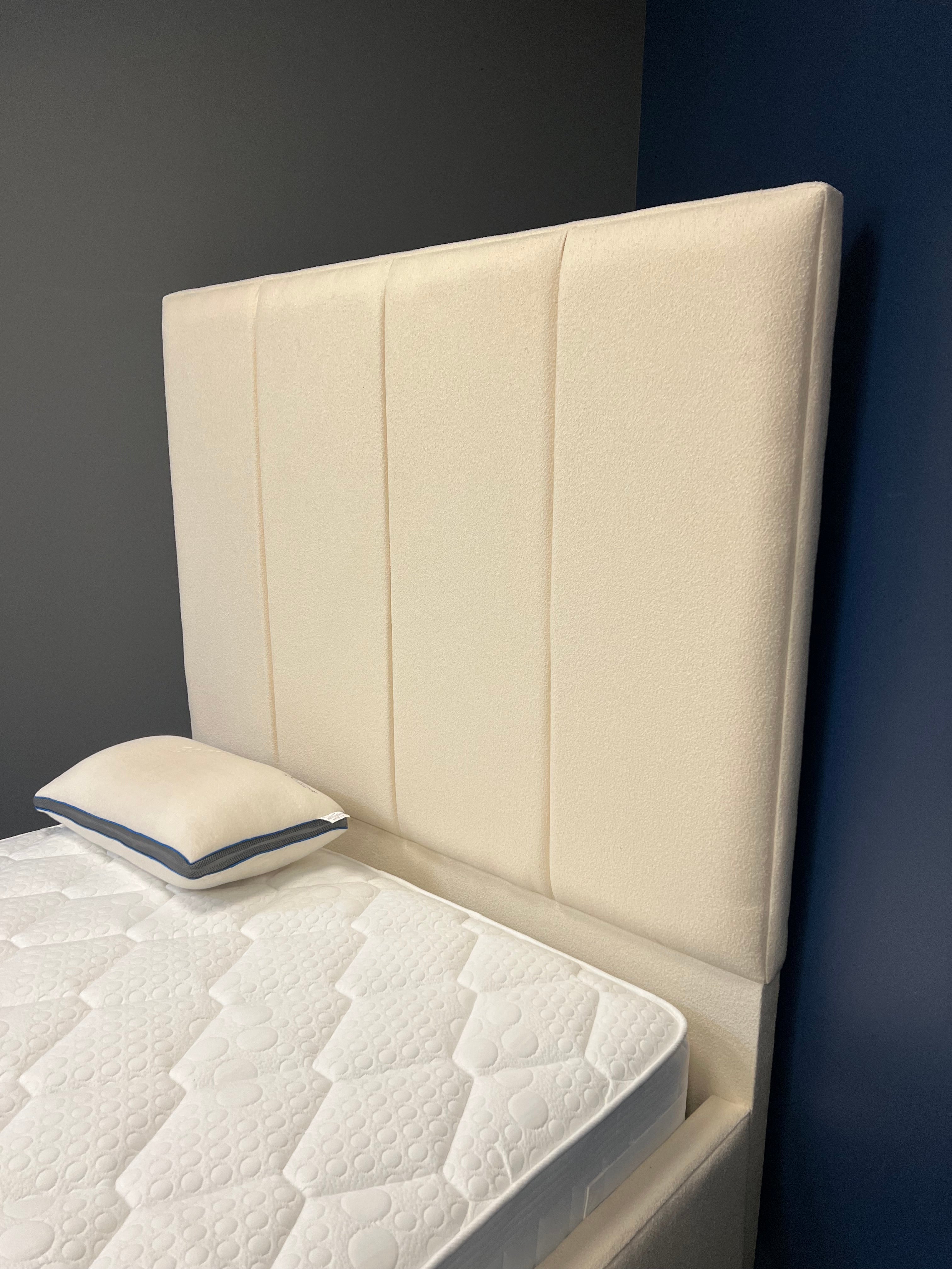 6ft Tall Kingsize Madrid Bed Frame - Boucle Polar Fabric - Ex Display