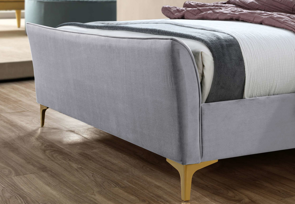 The Elegance Plush Grey+Gold Feet - Nimbus Beds