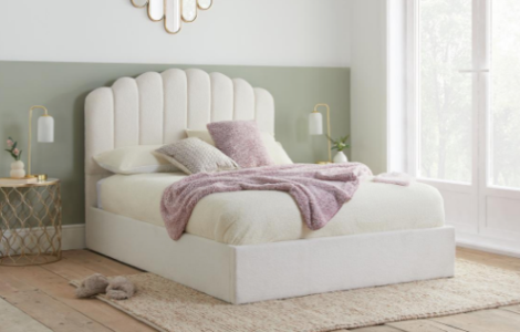 Aruba OTTOMAN Bed WHITE (Boucle) Teddy Bear Fabric