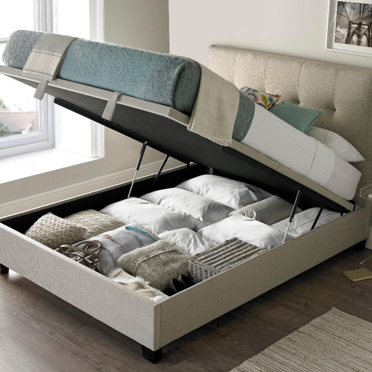 2026 Wallace Ottoman Storage Bed in Oatmeal