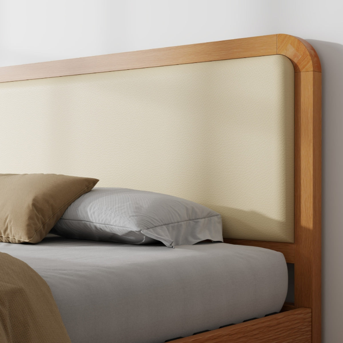2026 Willow Ottoman Storage Bed in Vanilla
