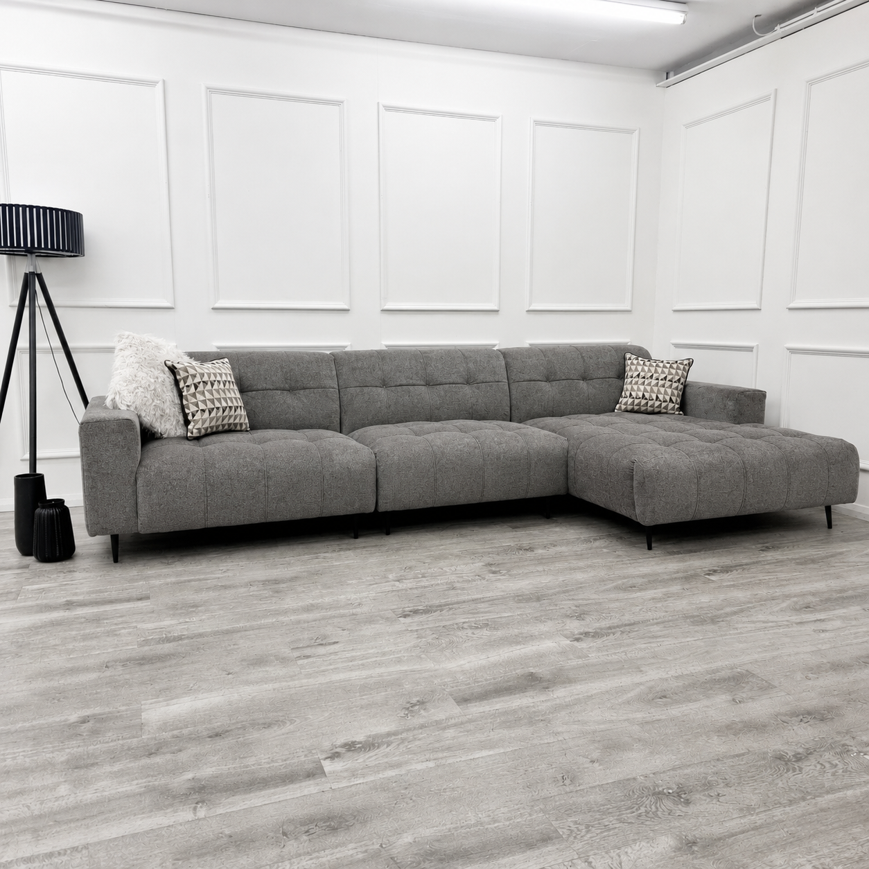 2026 Oakley 3 Piece Sofa - Grey